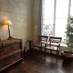 Hotel apartamentowy Maison Saint Jacques 4*