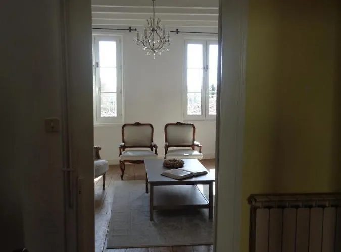 Apartahotel Maison Saint Jacques 4*